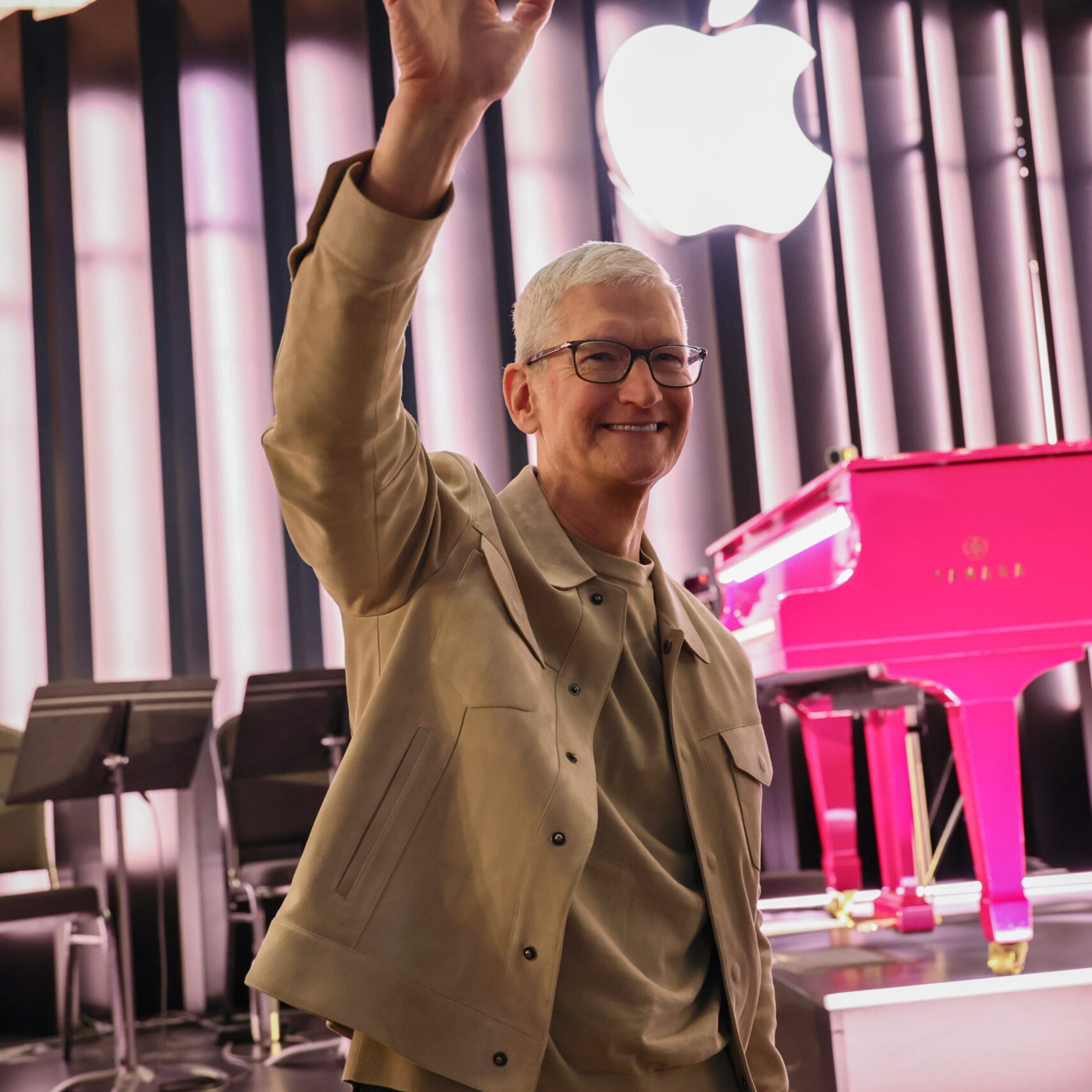 Tim Cook Steps Down as Apple CEO